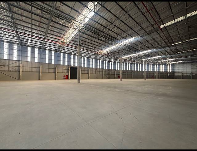 4,809M² WAREHOUSE TO LET IN EPPING INDUSTRIAL
